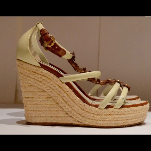 Louis Vuitton Monogram Flower Wedge Sole Sandal - Picture 2 of 4